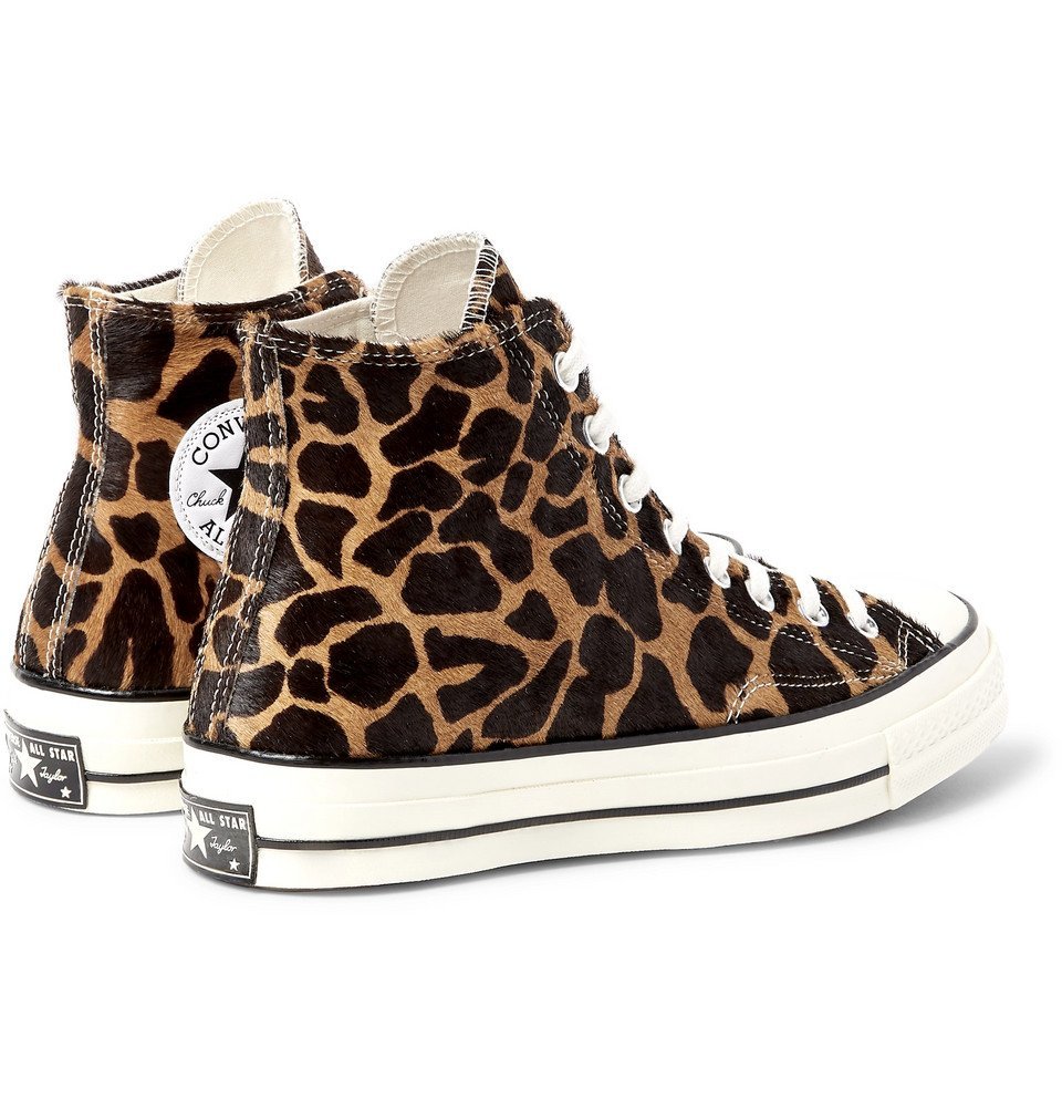 Detail Giraffe Converse Nomer 41