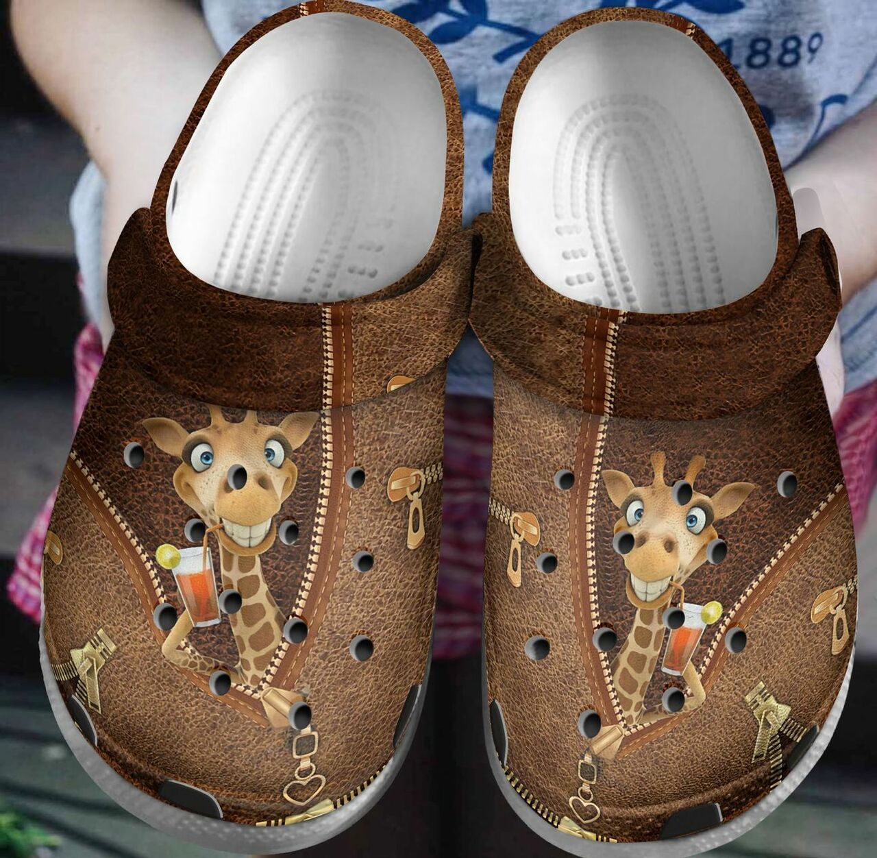 Detail Giraffe Crocs Nomer 25