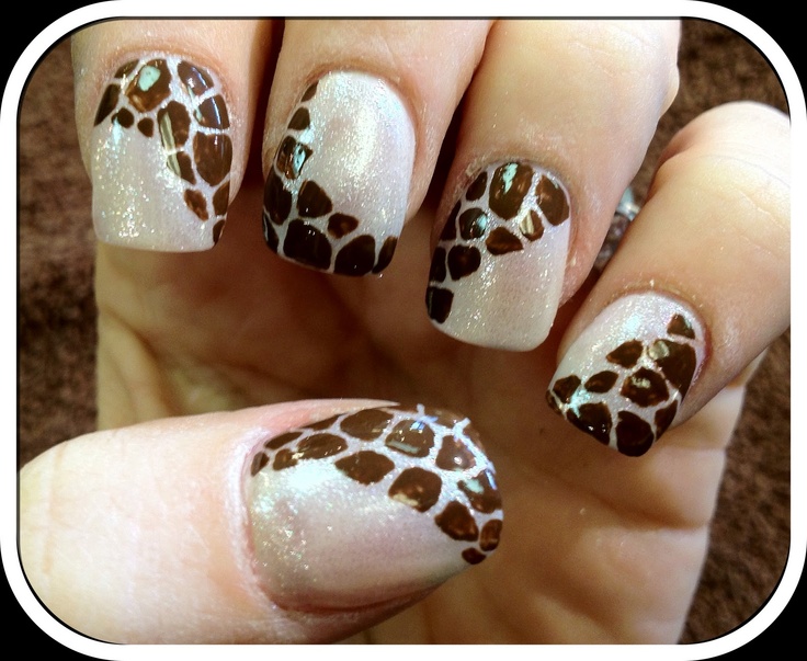 Detail Giraffe Nails Designs Nomer 21