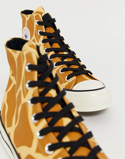 Detail Giraffe Print Converse Shoes Nomer 57