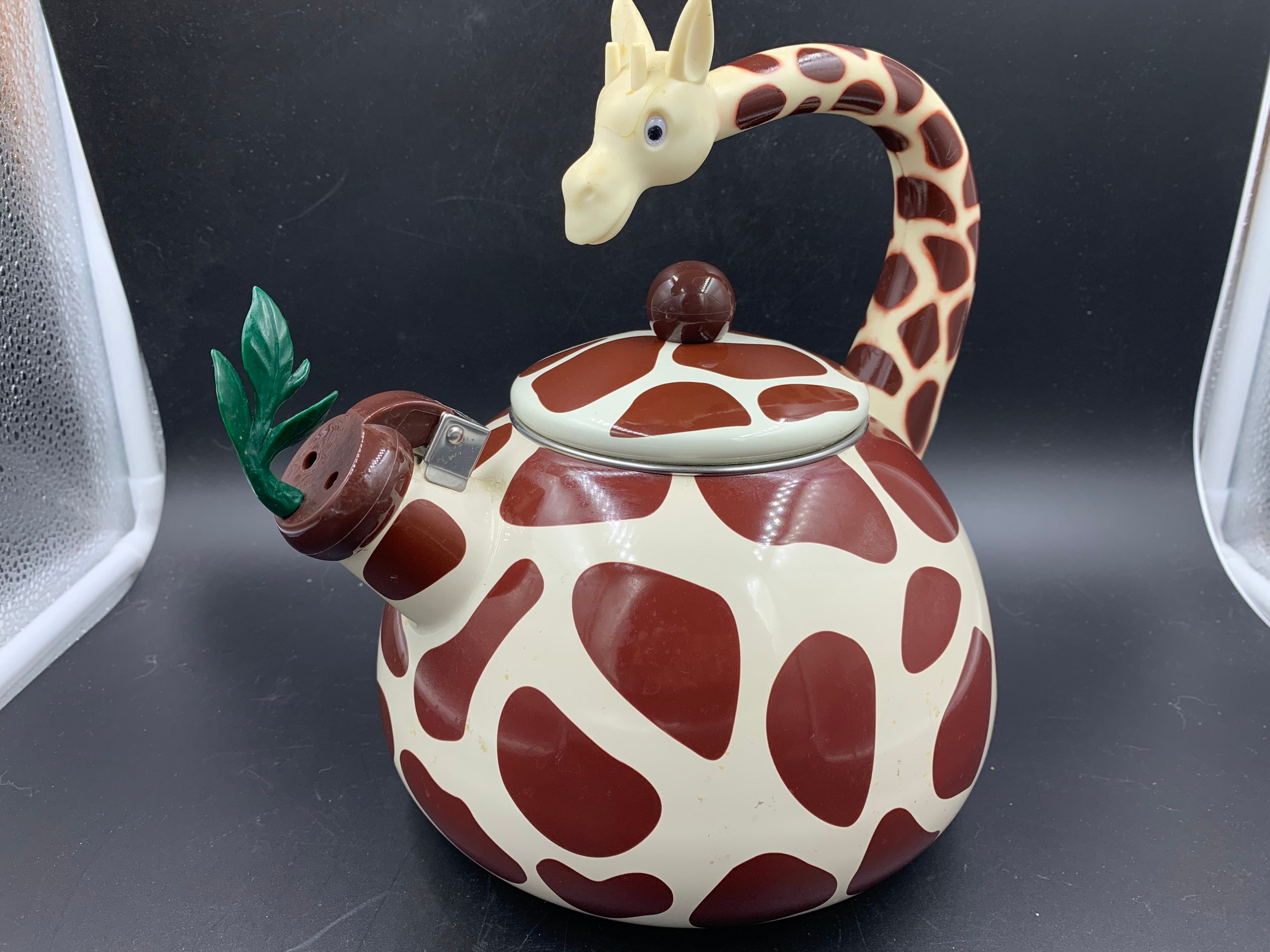 Detail Giraffe Tea Kettle Nomer 30