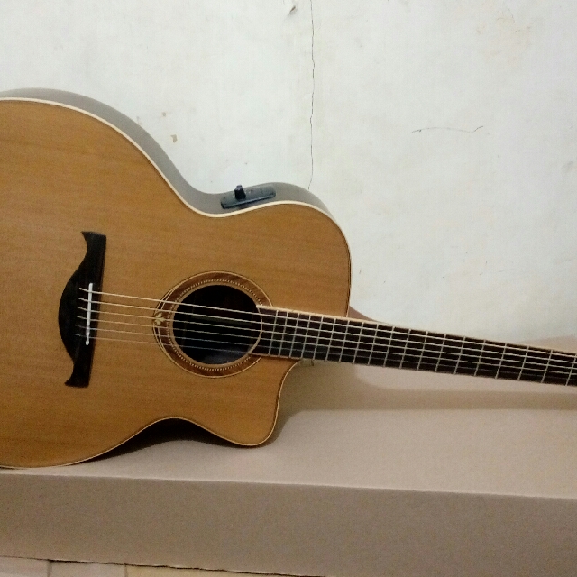 Detail Gitar Akustik Elektrik Terbaik Nomer 35