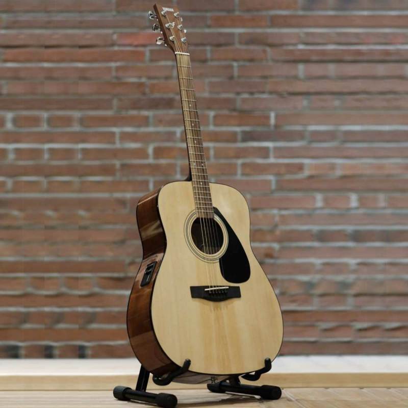 Detail Gitar Akustik Listrik Nomer 32