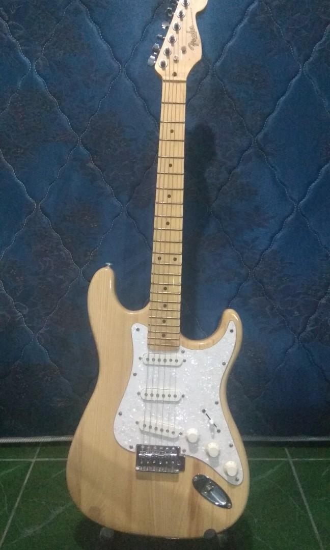 Detail Gitar Listrik Fender Nomer 18