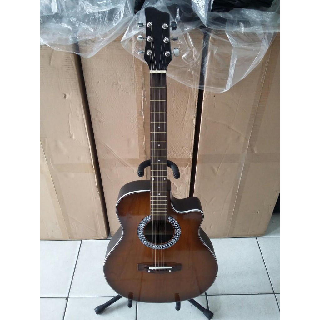 Detail Gitar Warna Coklat Nomer 23