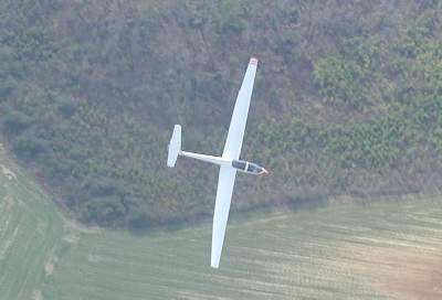 Detail Glider Image Nomer 45