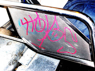 Detail A Z Graffiti Spok Nomer 13