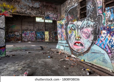 Detail Abandoned Graffiti Nomer 6