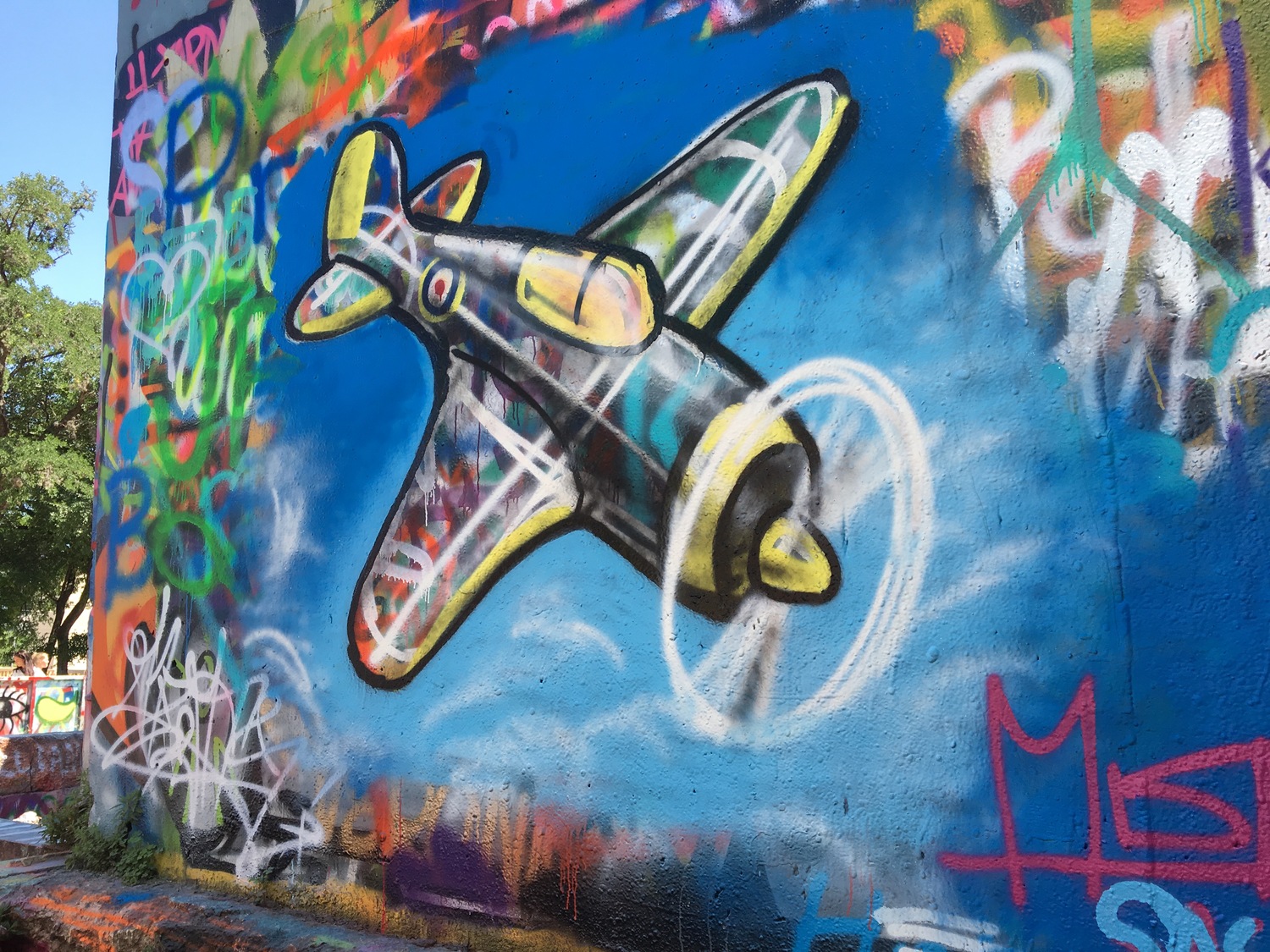 Detail Airplane Graffiti Nomer 16