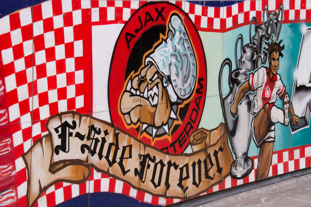 Detail Ajax Amsterdam Graffiti Nomer 22