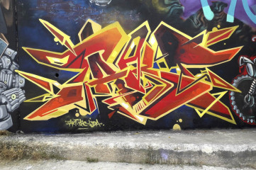 Detail Alphabet Graffiti Lava Nomer 36