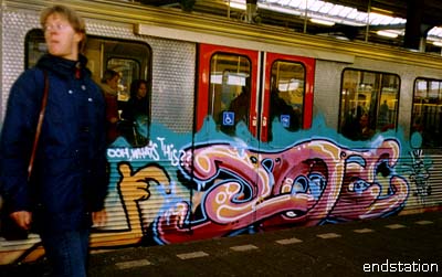 Detail Amsterdam Metro Graffiti Nomer 13