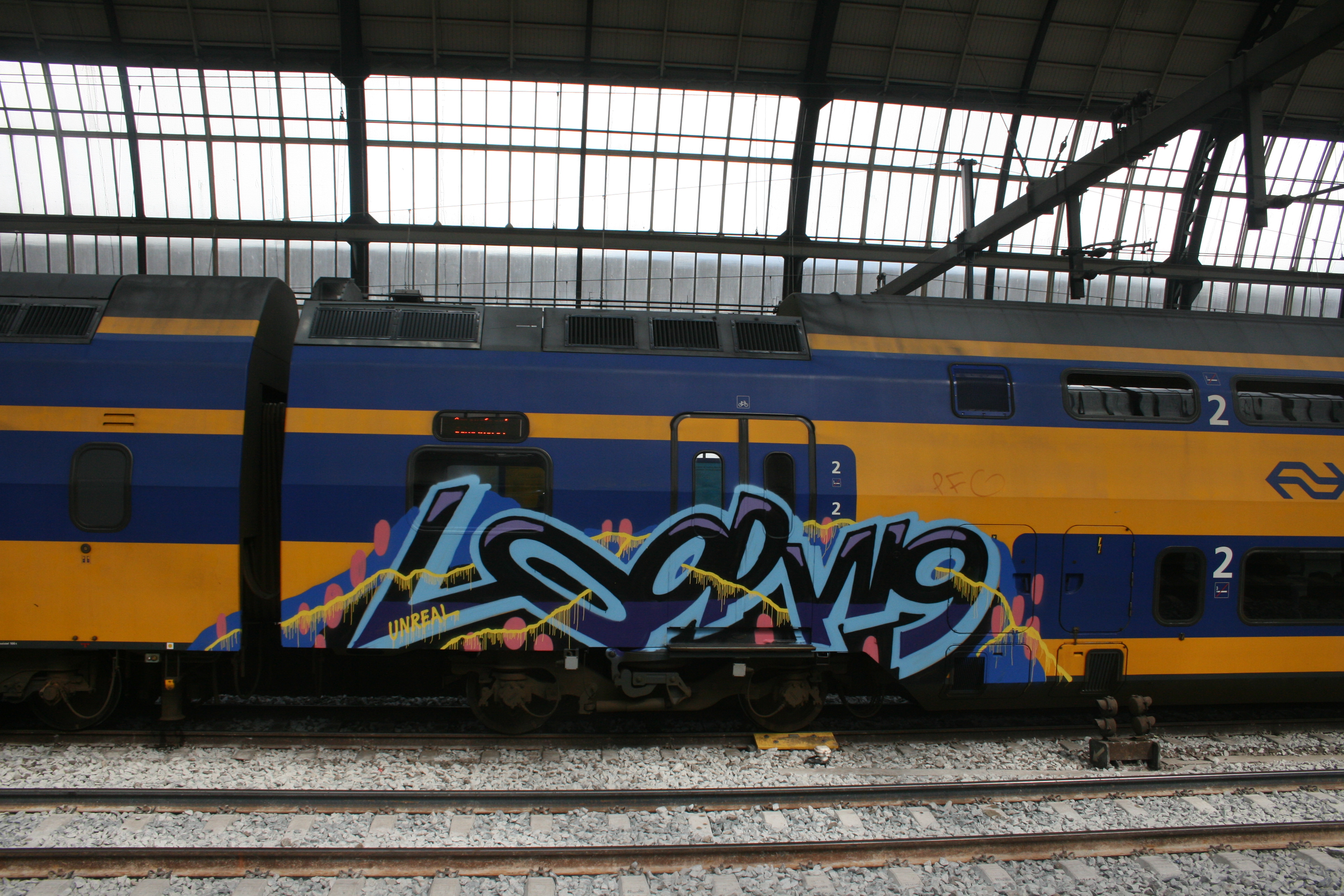 Detail Amsterdam Metro Graffiti Nomer 38