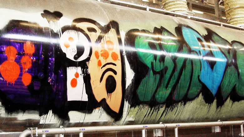 Detail Anti Graffiti Coating Nomer 41