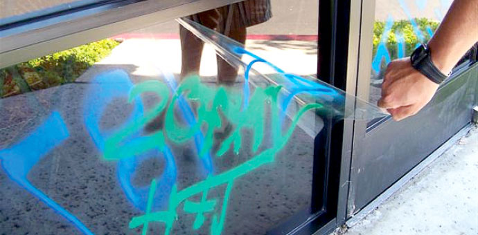 Detail Anti Graffiti Paint Clear Nomer 35