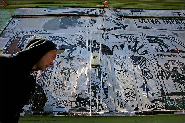 Detail Artikel Obey Graffiti Nomer 21