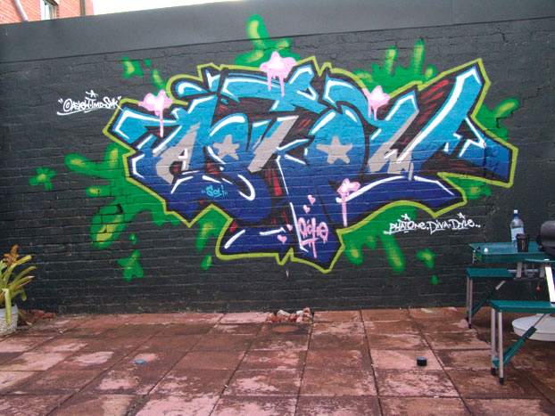 Detail Askew Graffiti Nomer 22