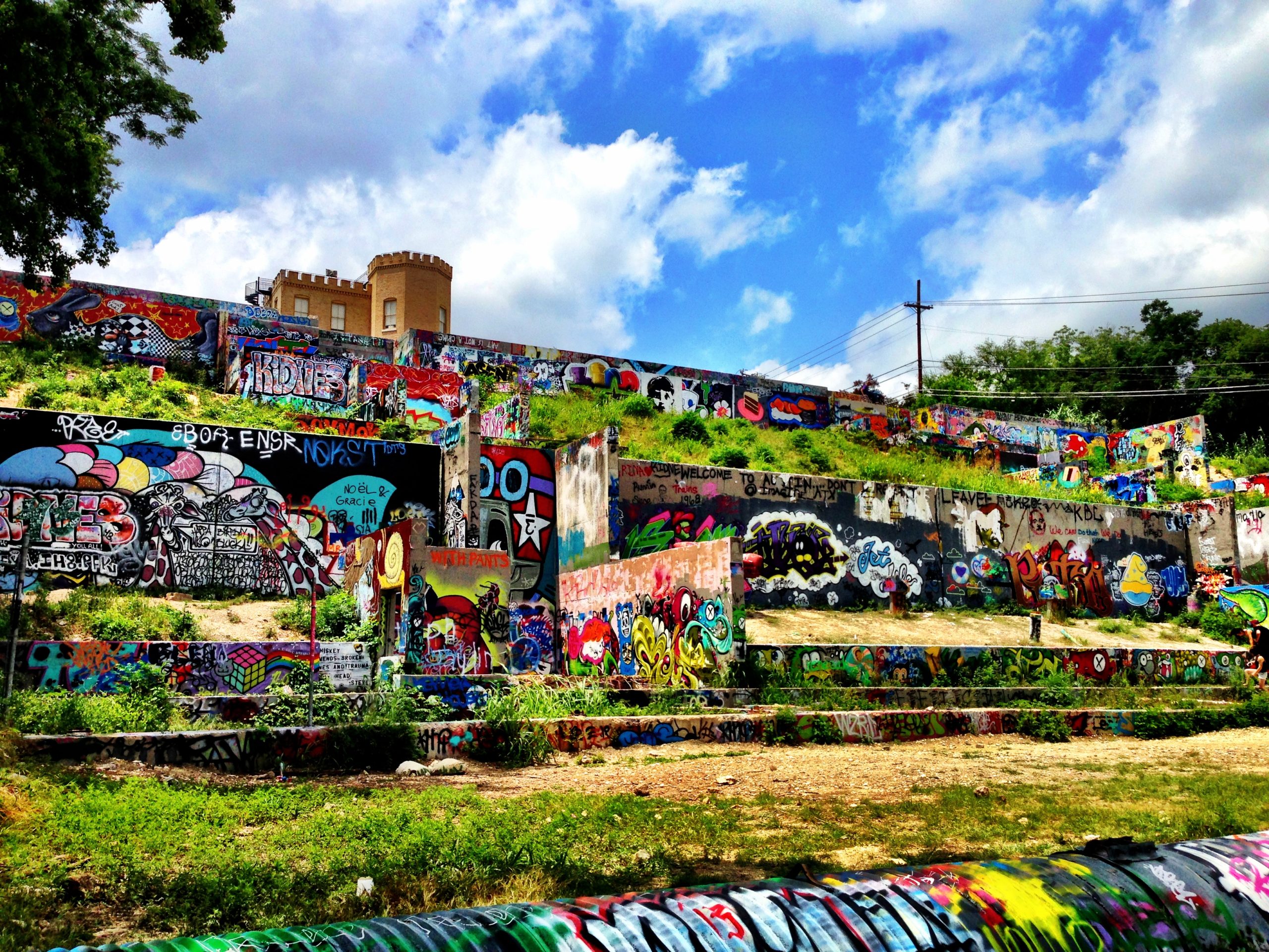 Detail Austin Graffiti Nomer 29
