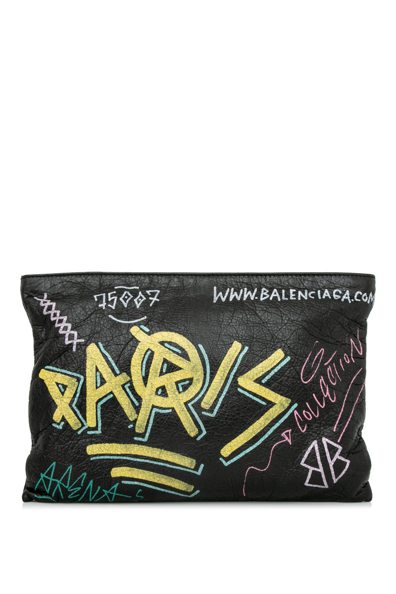 Detail Balenciaga Graffiti Pouch Bag Nomer 4