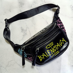 Detail Balenciaga Waist Bag Graffiti Harga Nomer 31