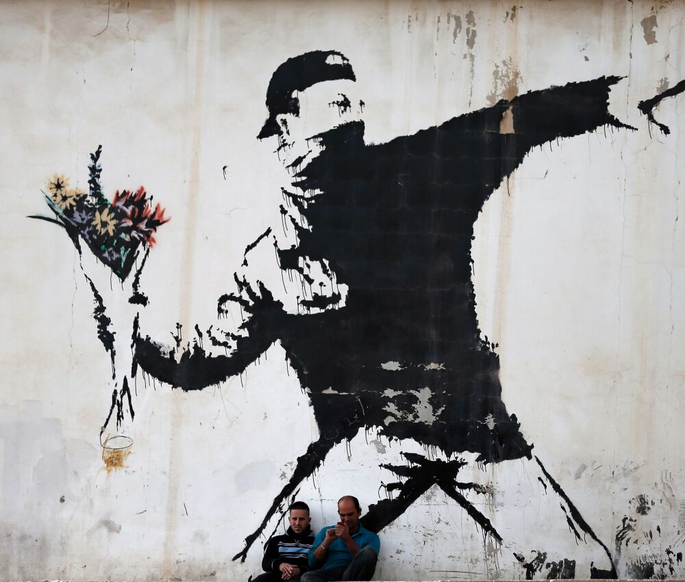 Detail Banksy Graffiti Nomer 5