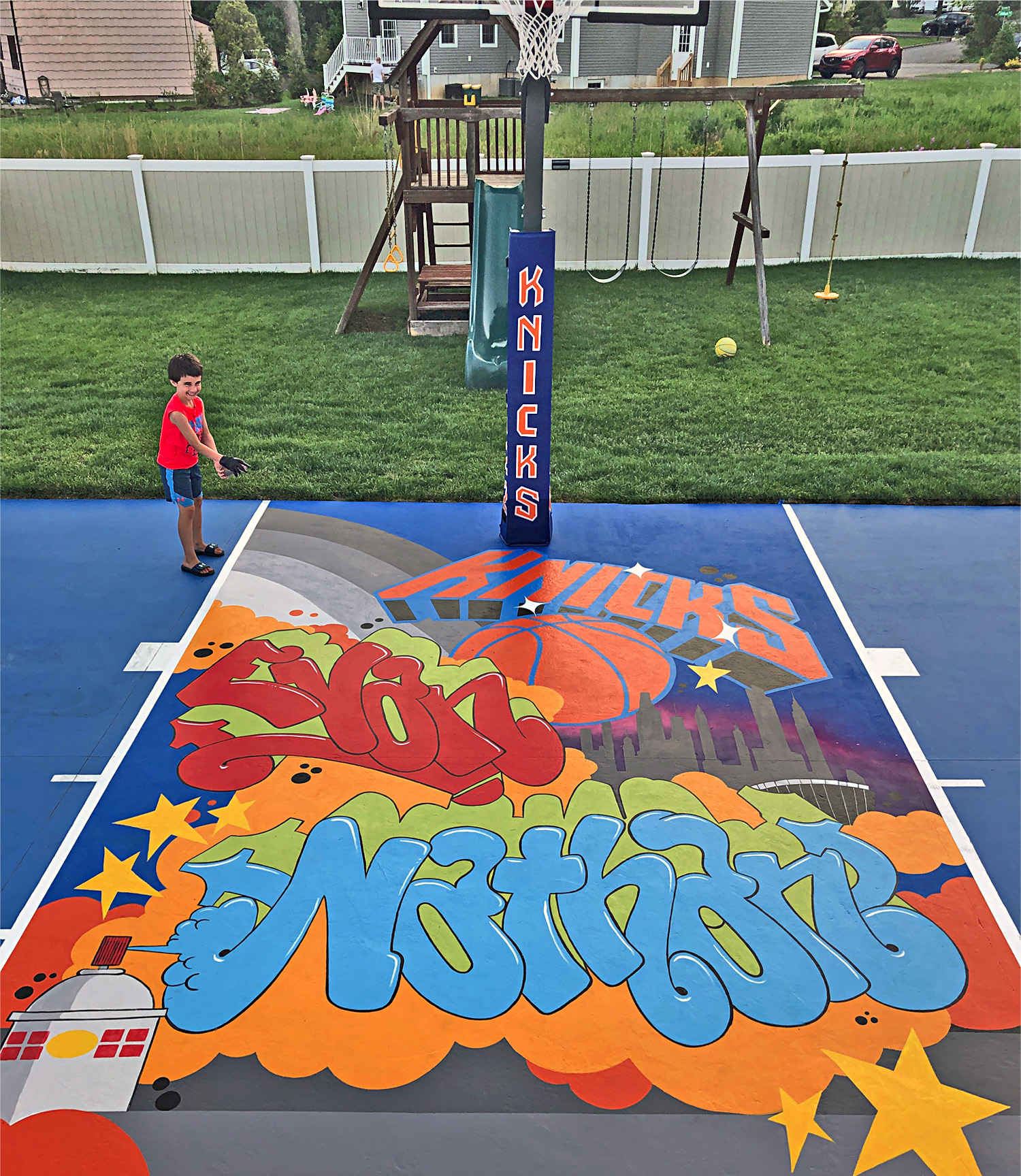 Detail Basketball Courts Designed With Graffiti Nomer 2