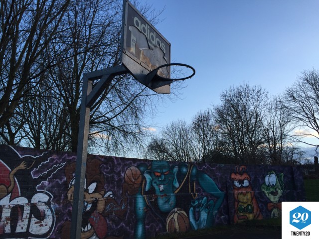 Detail Basketball Courts Designed With Graffiti Nomer 38