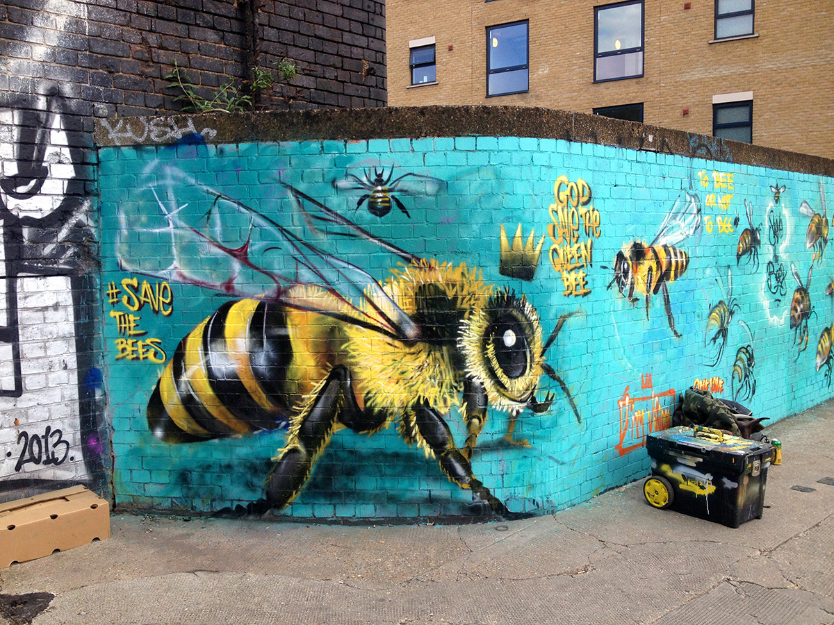 Detail Bee Graffiti Nomer 6