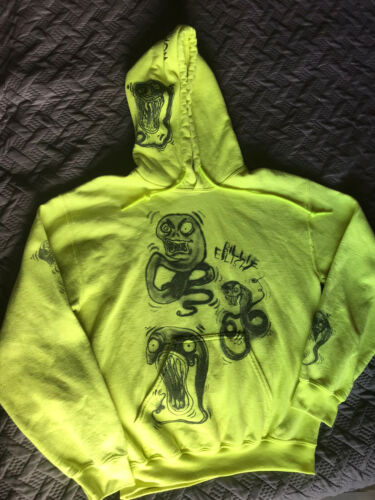 Detail Billie Eilish Graffiti Hoodie Nomer 31