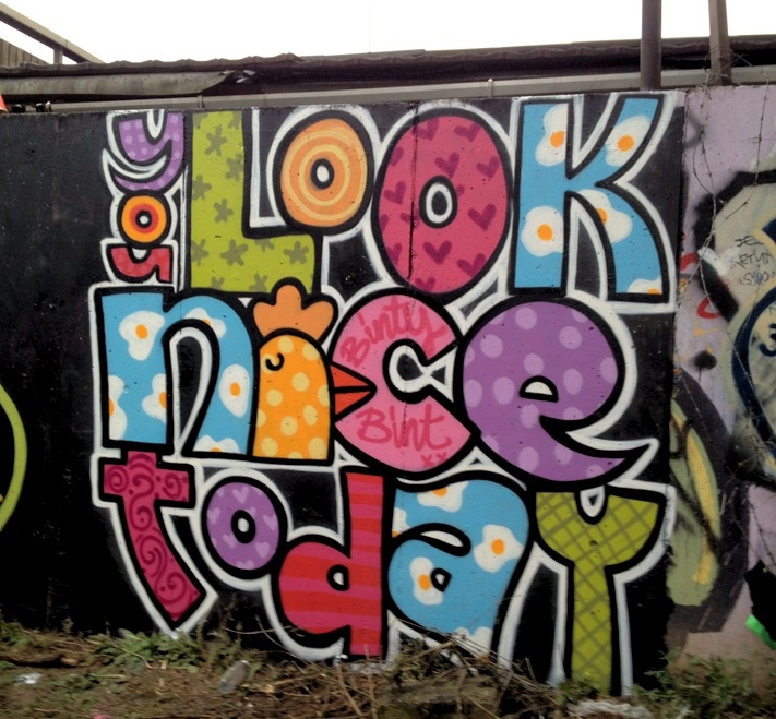 Detail Bint Graffiti Face Nomer 16
