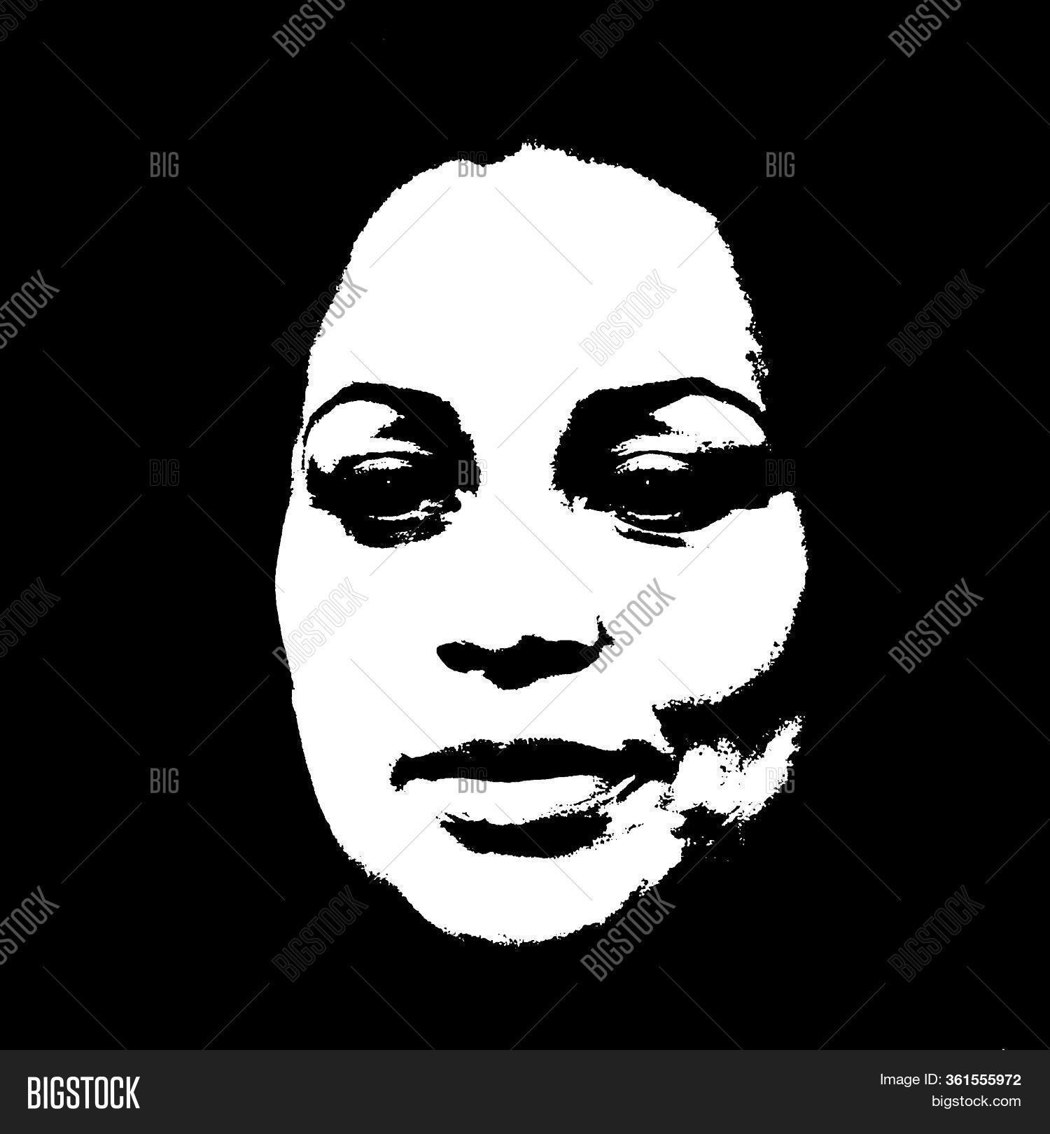 Detail Black Woman Graffiti And White Nomer 4