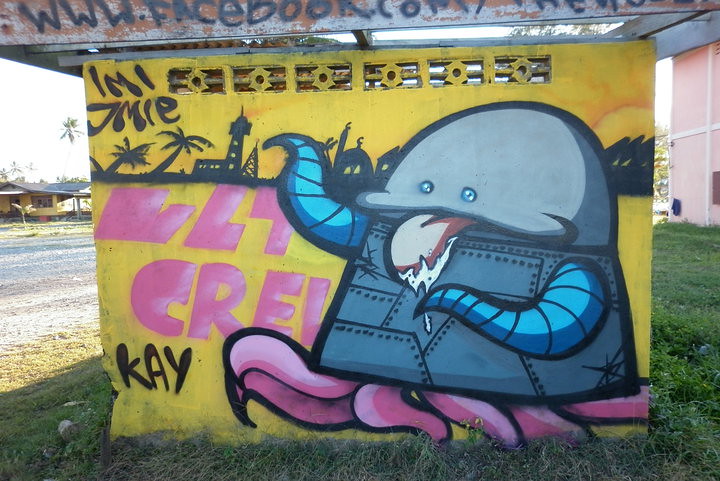 Detail Bomber Graffiti Fish Nomer 24
