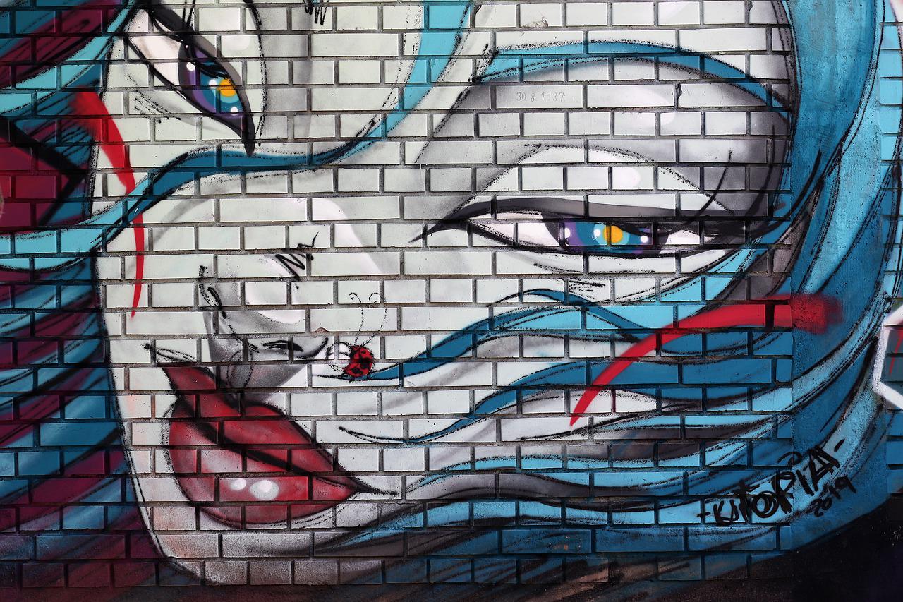 Detail Brick Graffiti Nomer 22