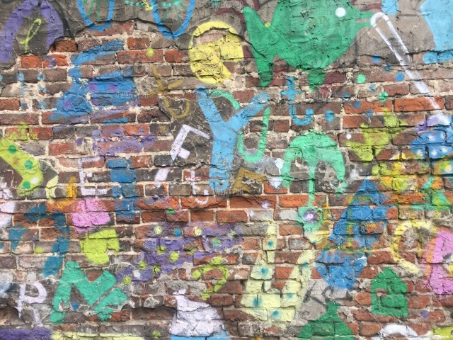 Detail Brick Graffiti Nomer 51