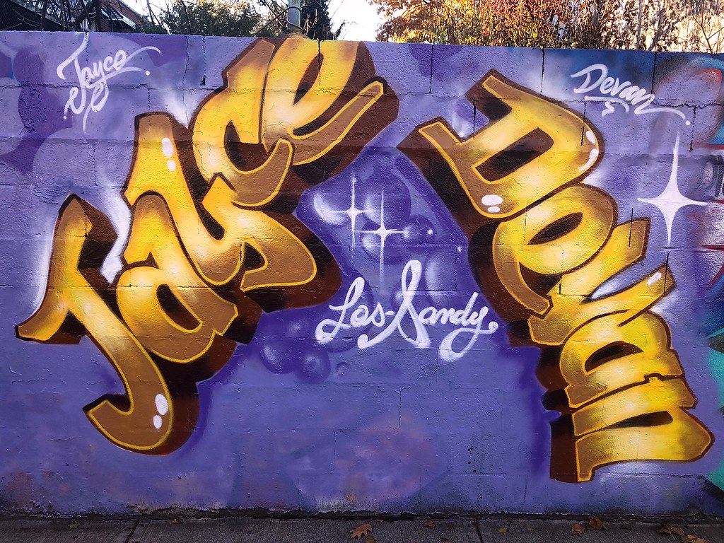 Detail Bronx Graffiti Wallpaper Nomer 36
