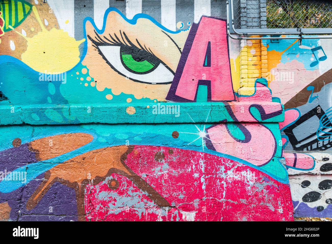 Detail Bronx Graffiti Wallpaper Nomer 49