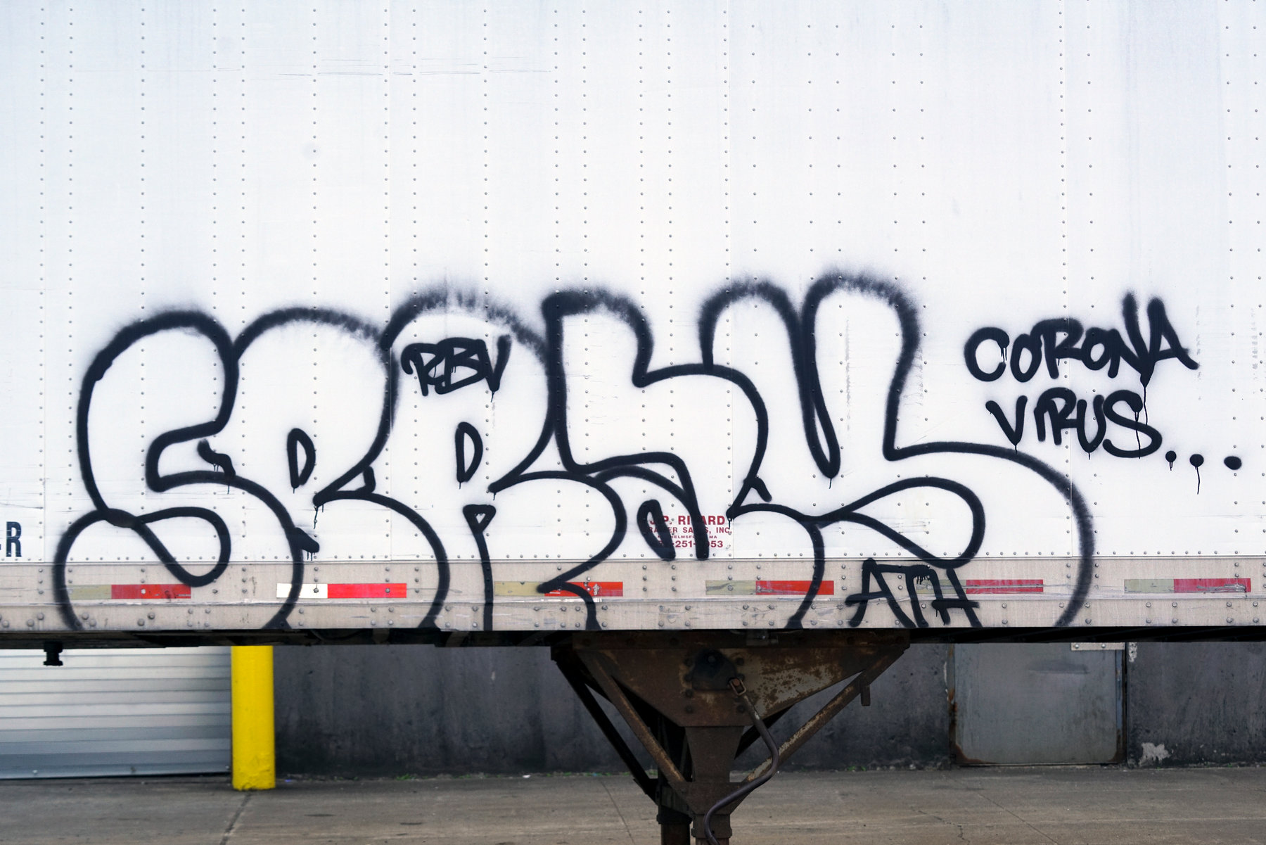 Detail Bubble Graffiti Name Alone Nomer 40
