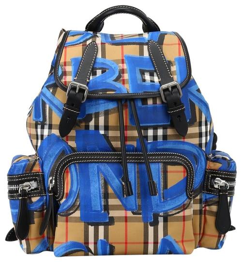 Detail Burberry Graffiti Backpack Nomer 21