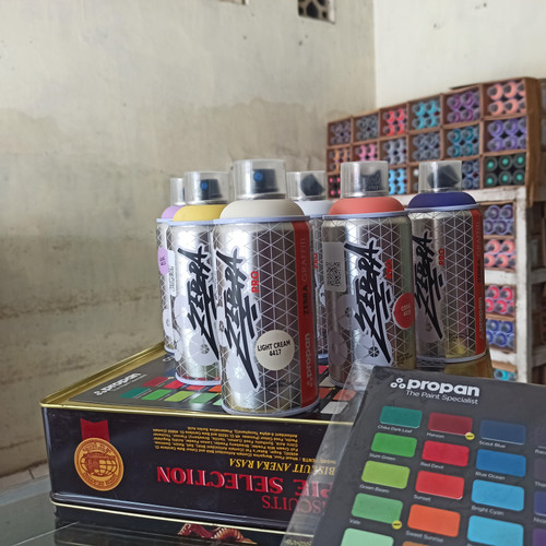 Detail Cat Semprot Untuk Graffiti Nomer 30
