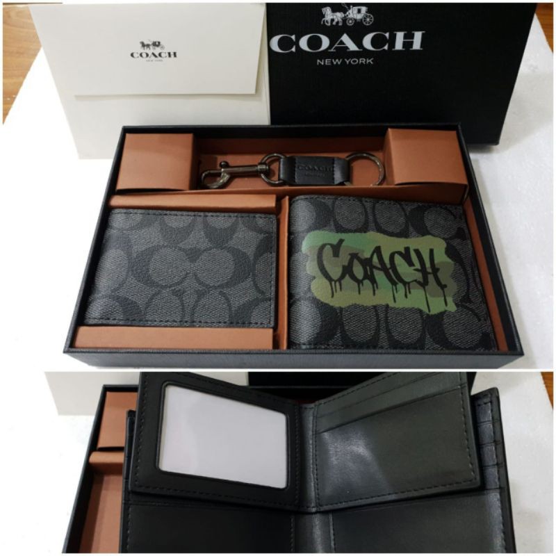 Detail Coach Graffiti Wallet Nomer 2