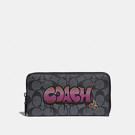 Detail Coach Graffiti Wallet Nomer 19