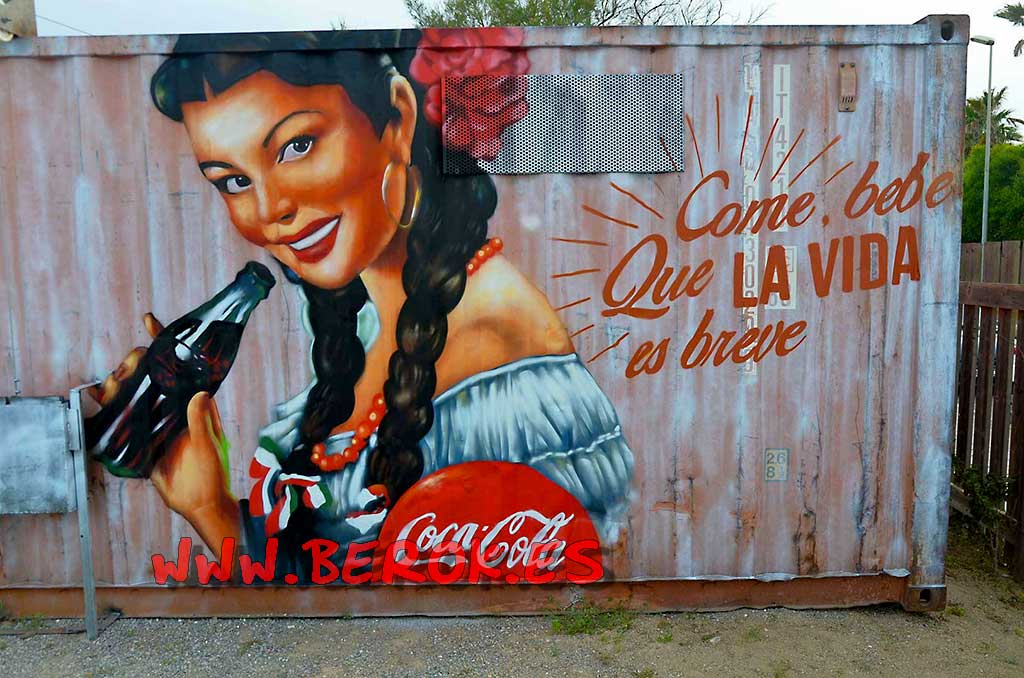 Detail Coca Cola Graffiti Nomer 33
