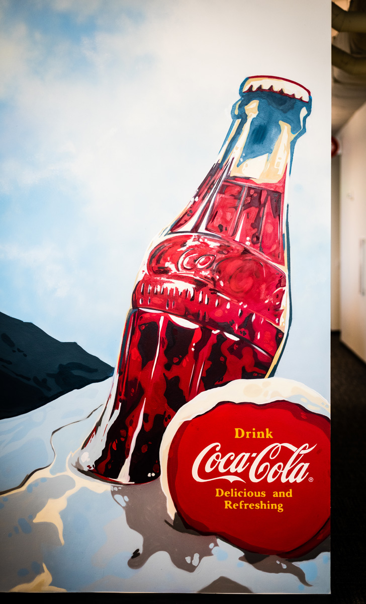 Detail Coke Graffiti Nomer 5