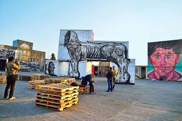 Detail Container Graffiti Nomer 34