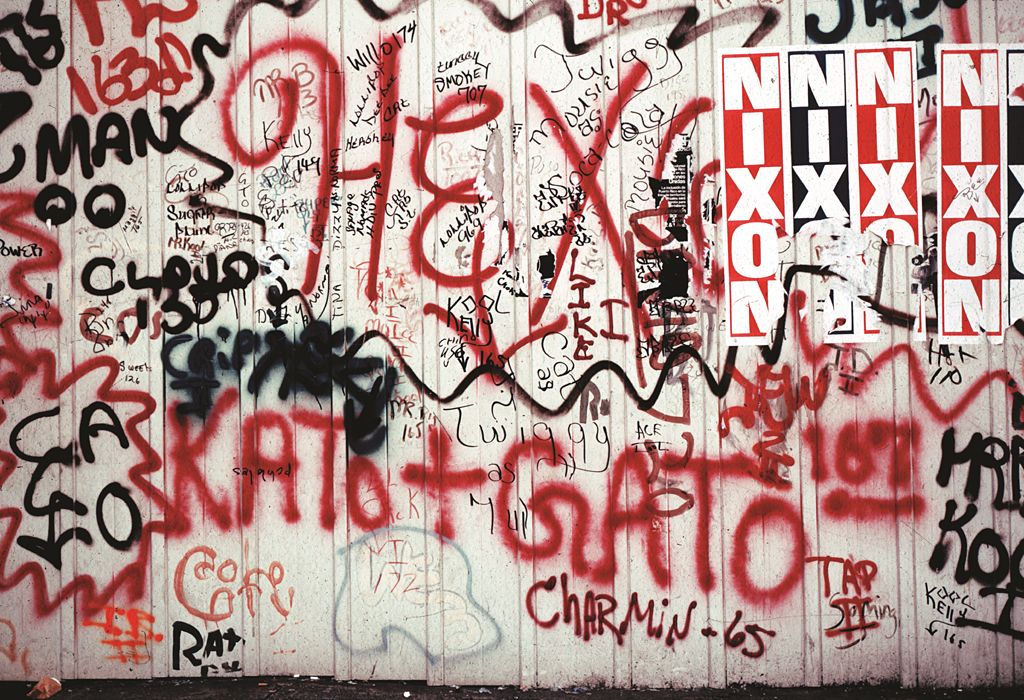 Detail Cool Earl Graffiti Nomer 7