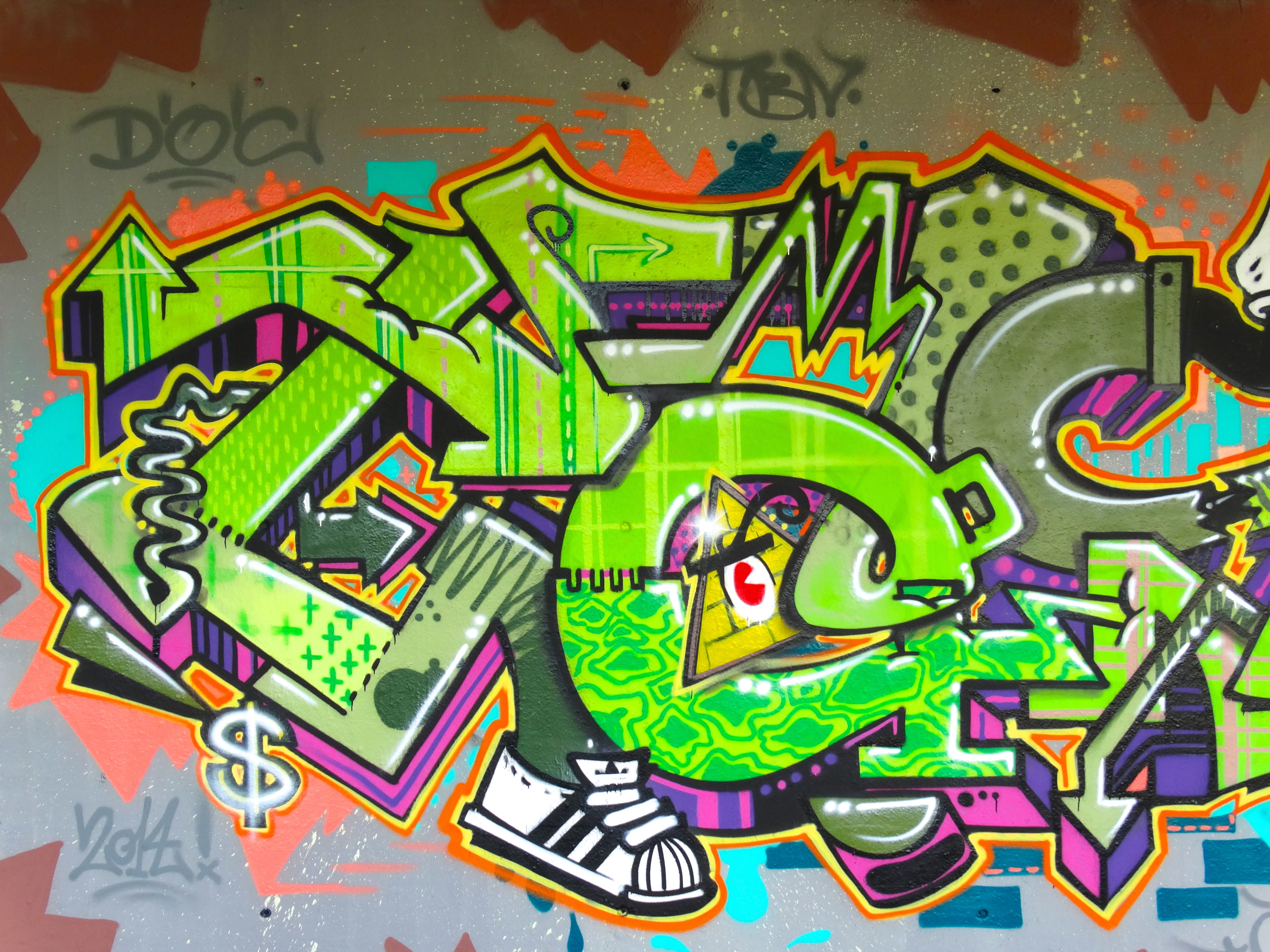 Detail Creative Graffiti Nomer 29