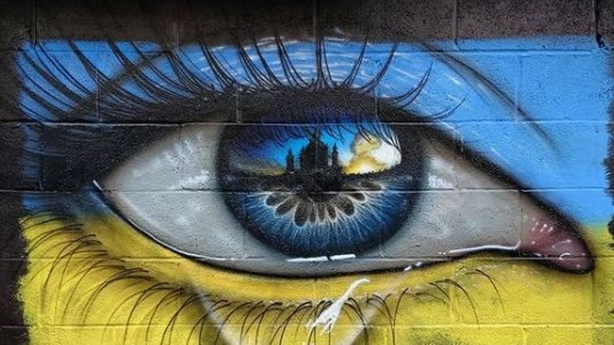 Detail Crying Eye Graffiti Nomer 36
