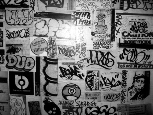 Detail Custom Graffiti Decals Nomer 15