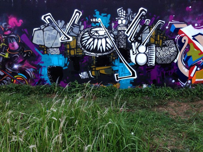 Detail Darbots Graffiti Nomer 27
