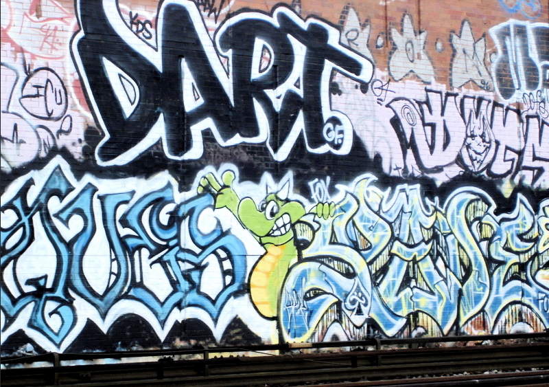 Detail Dart Graffiti Nomer 17